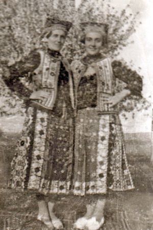 Sztevics Eva Horvath Agi 1950